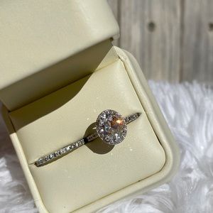 White gold and diamond ring set